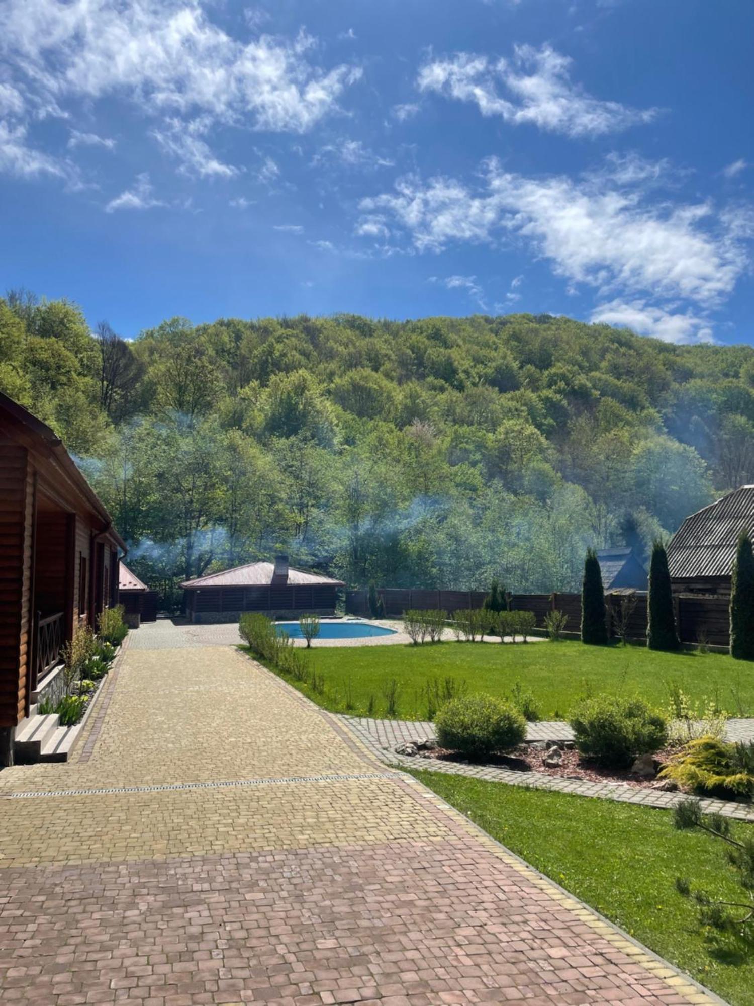 Перлина Лумшор Appartement Lumshory Buitenkant foto